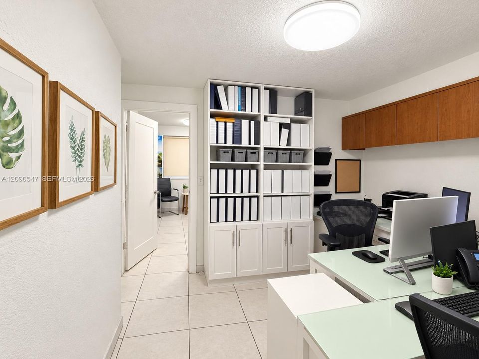 Office 4 - Additional View