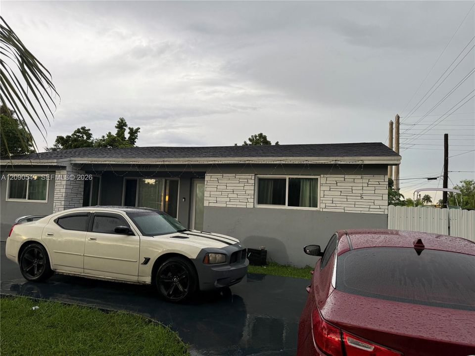 En Venta: $505,000 (3 camas, 2 baños, 1225 Pies cuadrados)