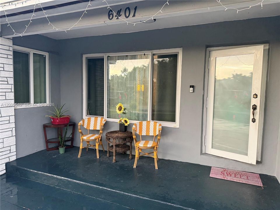 En Venta: $505,000 (3 camas, 2 baños, 1225 Pies cuadrados)