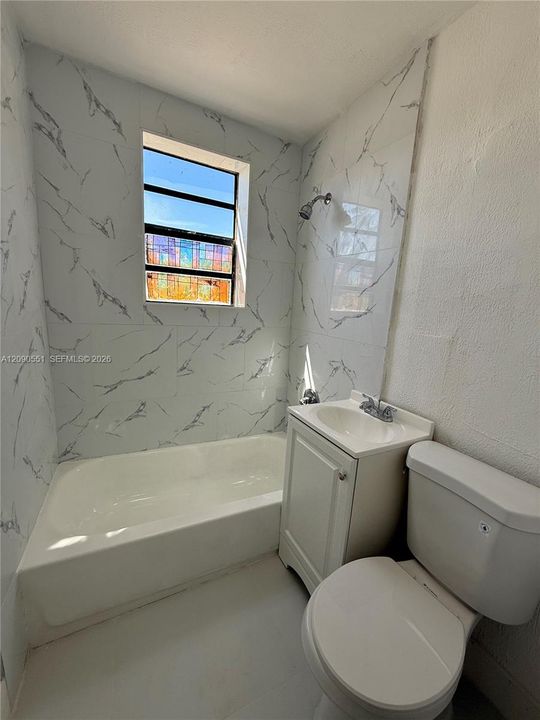 В аренду: $1,799 (0 спален, 1 ванн, 477 Квадратных фут)