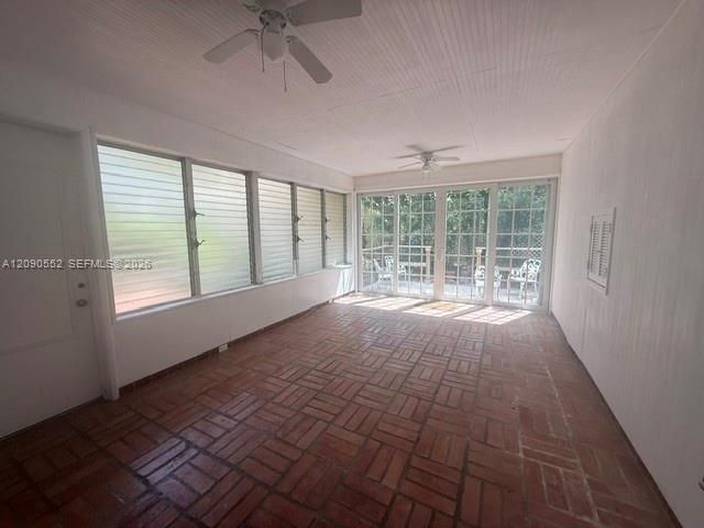 For Rent: $6,900 (3 beds, 3 baths, 3274 Square Feet)