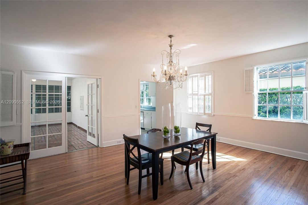 For Rent: $6,900 (3 beds, 3 baths, 3274 Square Feet)