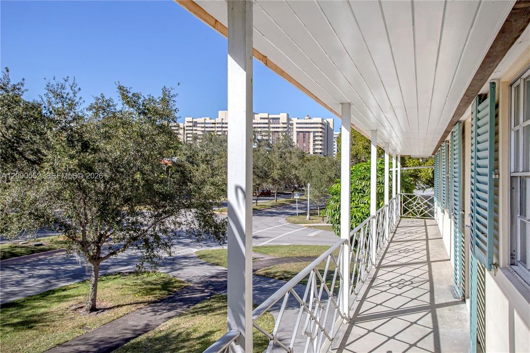 For Rent: $6,900 (3 beds, 3 baths, 3274 Square Feet)