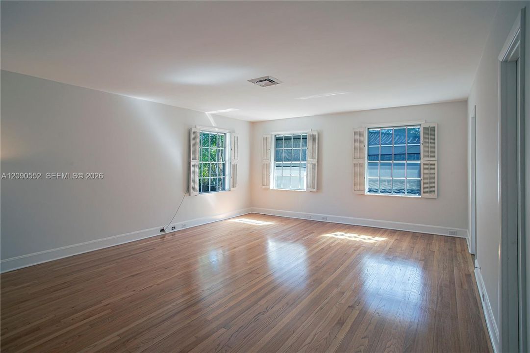 For Rent: $6,900 (3 beds, 3 baths, 3274 Square Feet)