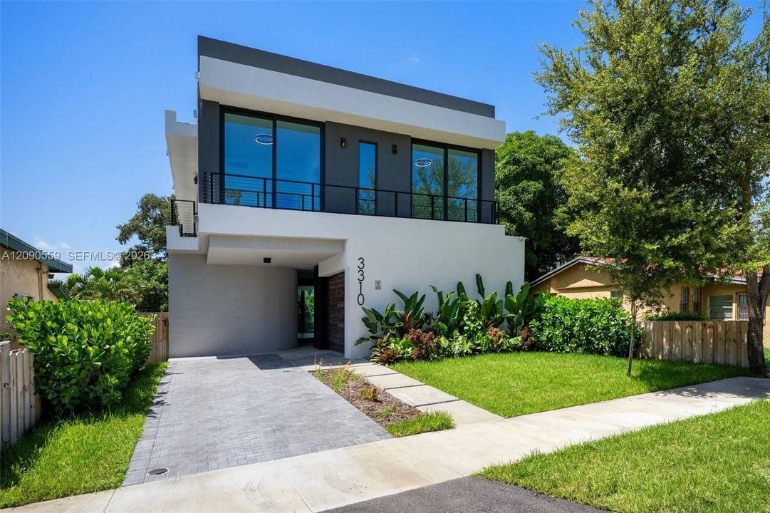 For Rent: $19,500 (4 beds, 4 baths, 2643 Square Feet)