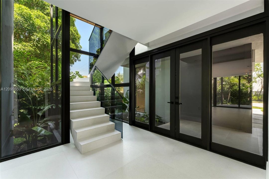 For Rent: $19,500 (4 beds, 4 baths, 2643 Square Feet)