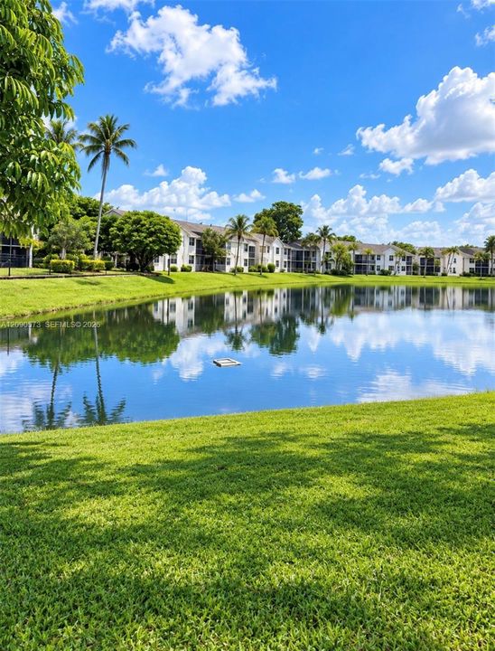 For Rent: $1,650 (1 beds, 1 baths, 685 Square Feet)
