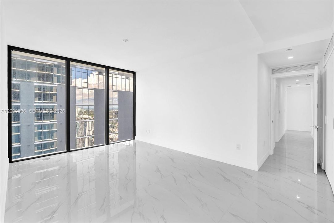For Sale: $3,495,000 (4 beds, 5 baths, 2813 Square Feet)