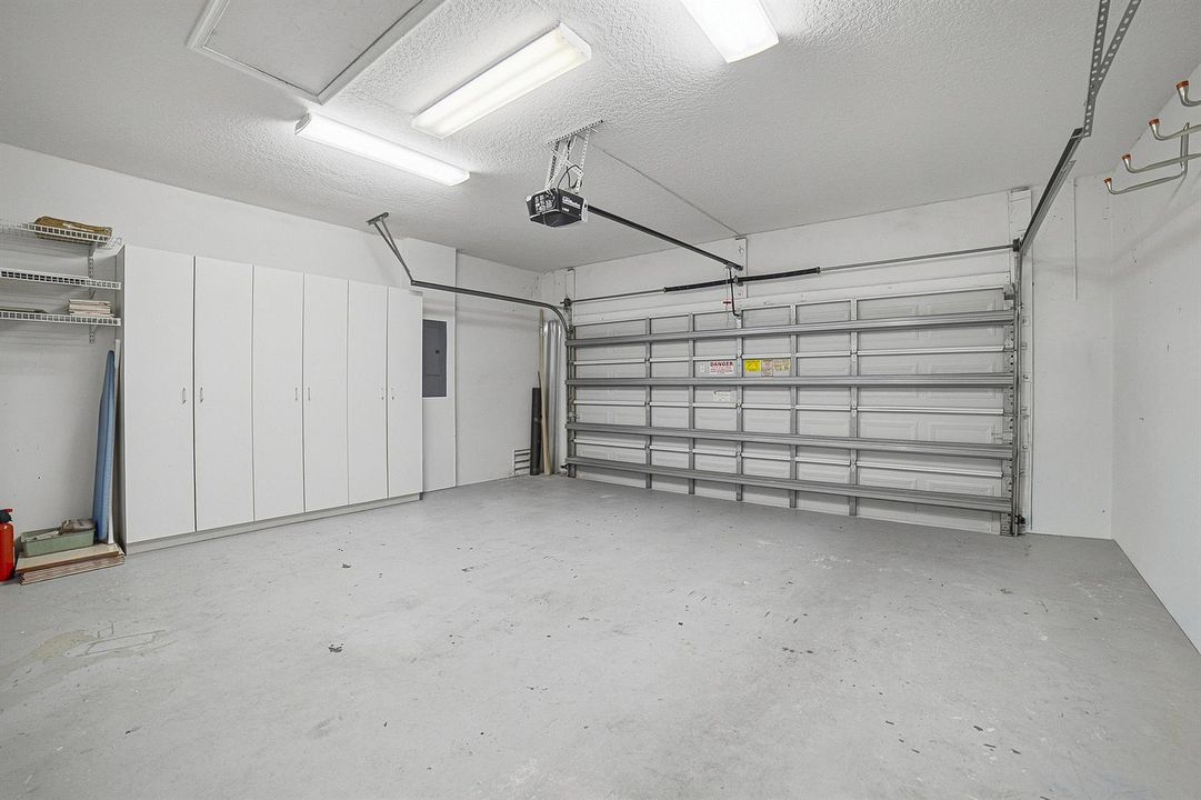 47-Garage