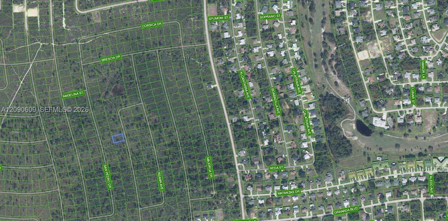 En Venta: $12,900 (0.23 acres)
