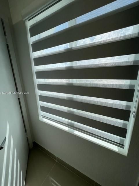 For Rent: $2,950 (4 beds, 3 baths, 1398 Square Feet)
