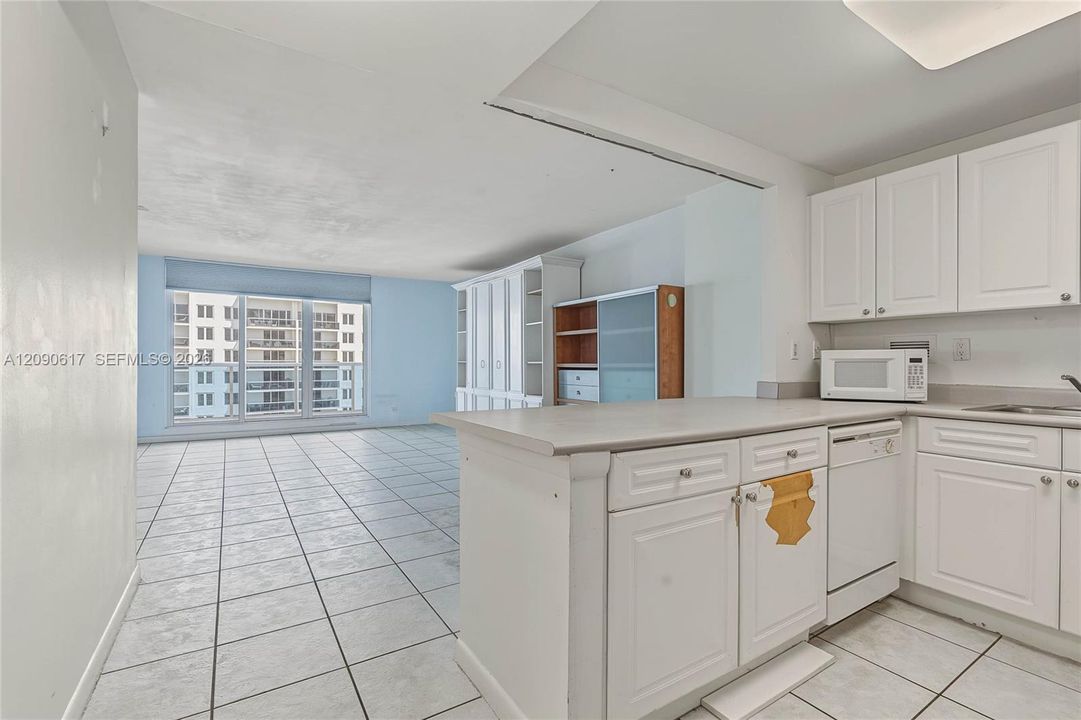 Open design in kitchen