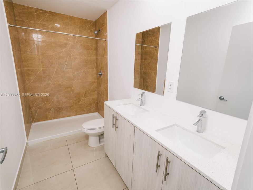 For Sale: $559,000 (5 beds, 4 baths, 1902 Square Feet)