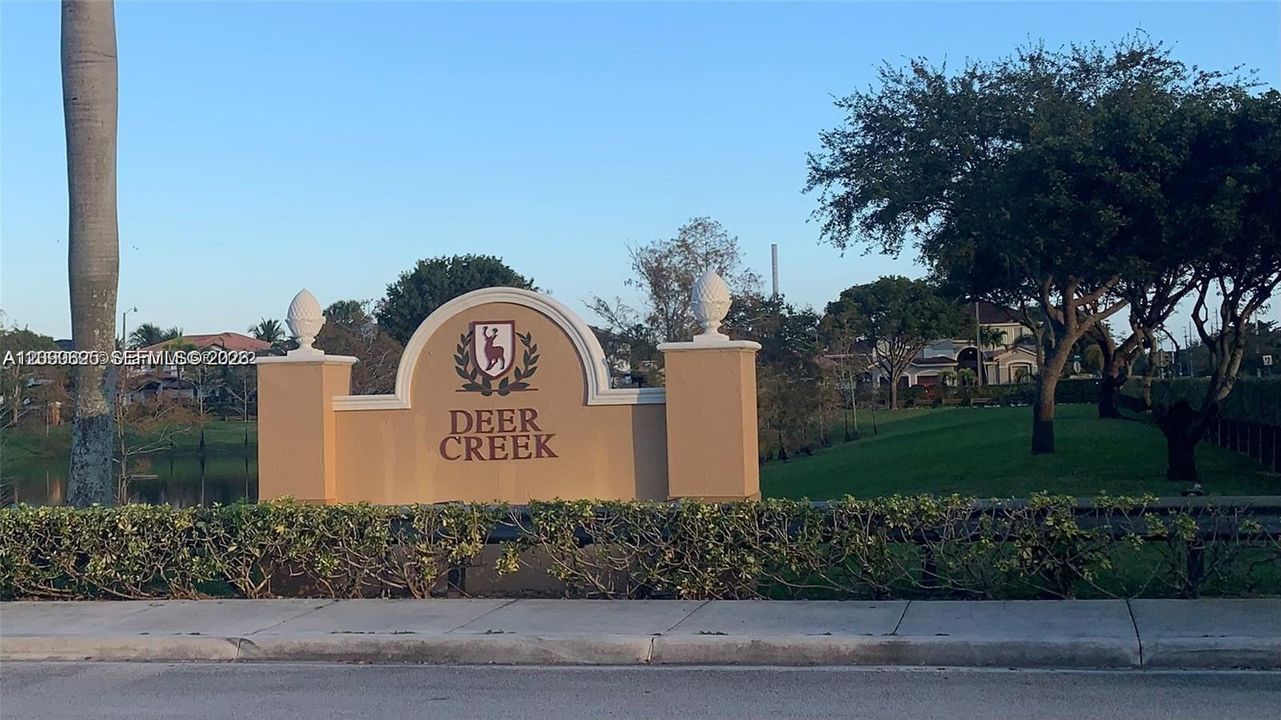 For Rent: $4,250 (5 beds, 3 baths, 2444 Square Feet)