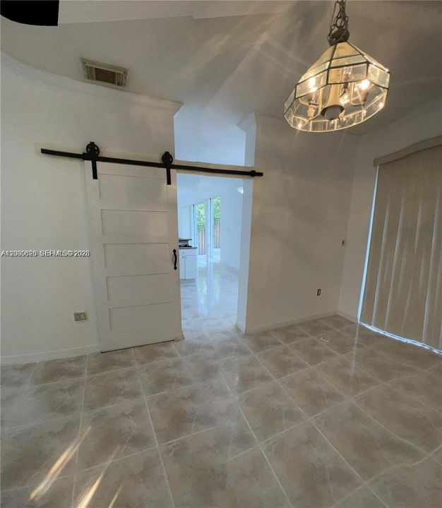 For Rent: $4,250 (5 beds, 3 baths, 2444 Square Feet)