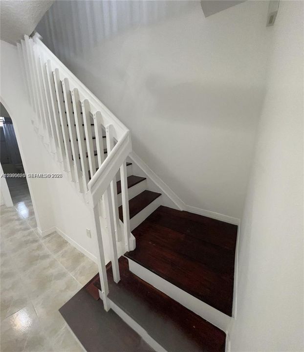 For Rent: $4,250 (5 beds, 3 baths, 2444 Square Feet)