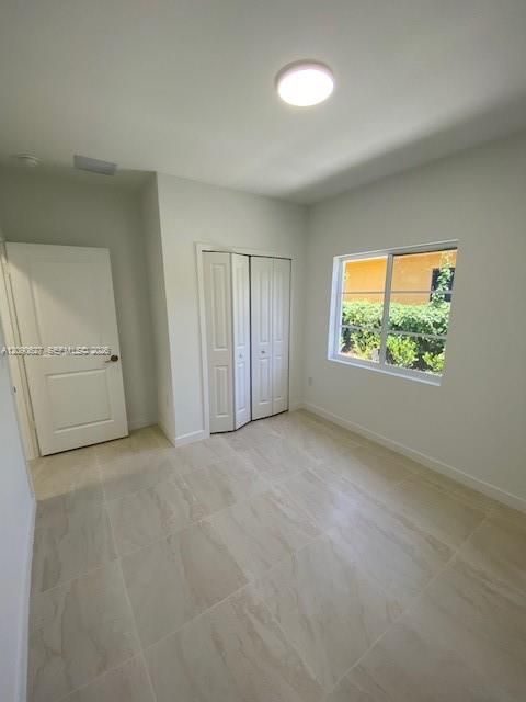 В аренду: $2,500 (3 спален, 2 ванн, 1250 Квадратных фут)