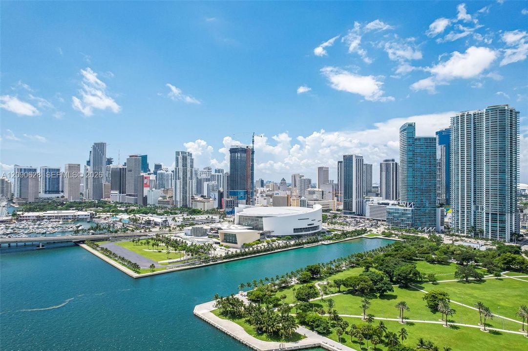 待售: $949,999 (2 贝兹, 2 浴室, 1237 平方英尺)