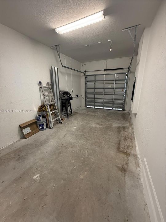 В аренду: $3,300 (3 спален, 2 ванн, 1750 Квадратных фут)