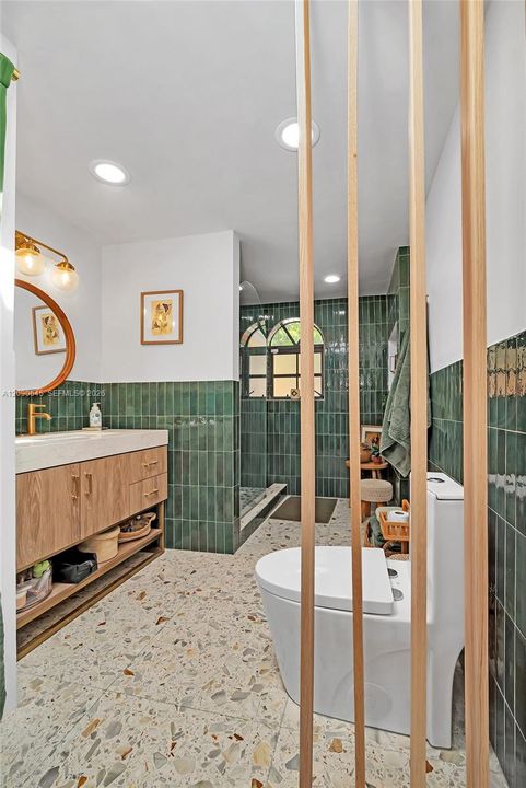 For Sale: $895,000 (3 beds, 2 baths, 1576 Square Feet)