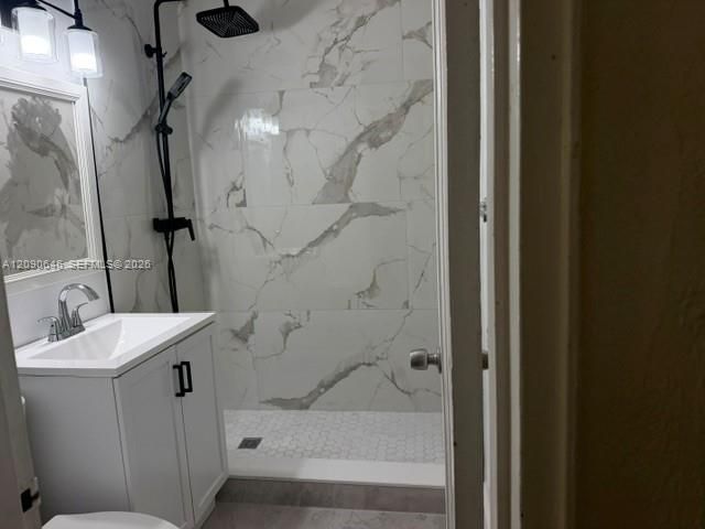 For Rent: $3,000 (3 beds, 1 baths, 1200 Square Feet)