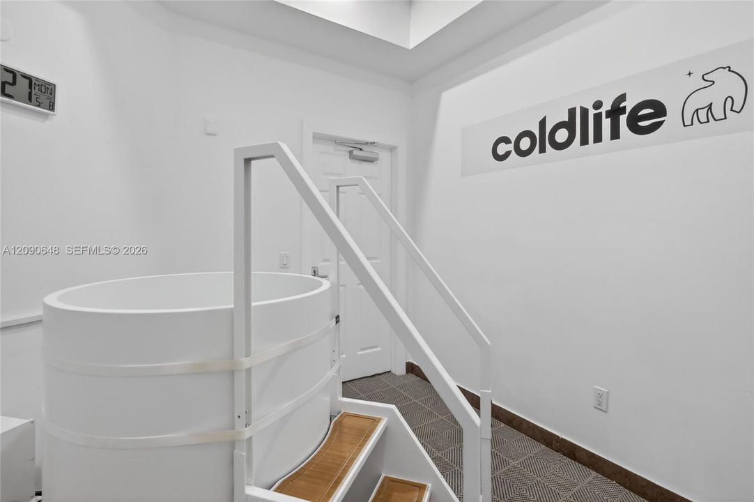 Cold plunge