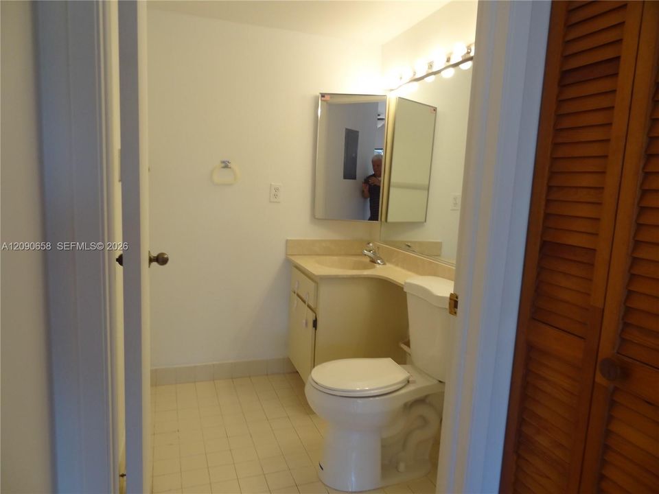 В аренду: $1,975 (1 спален, 1 ванн, 980 Квадратных фут)