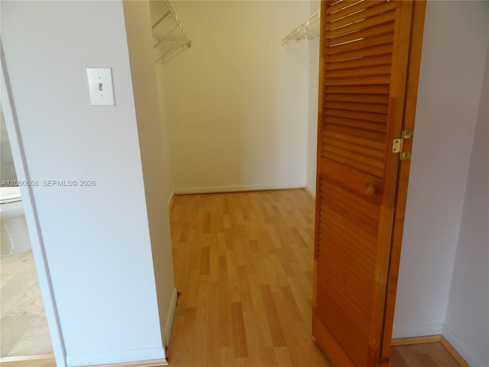 В аренду: $1,975 (1 спален, 1 ванн, 980 Квадратных фут)