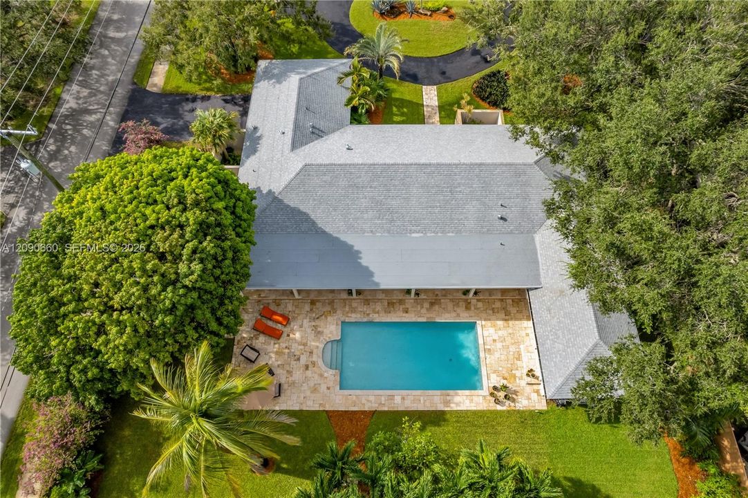 For Sale: $1,599,000 (4 beds, 3 baths, 3085 Square Feet)