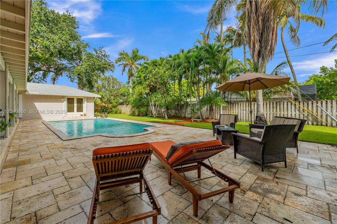 For Sale: $1,599,000 (4 beds, 3 baths, 3085 Square Feet)