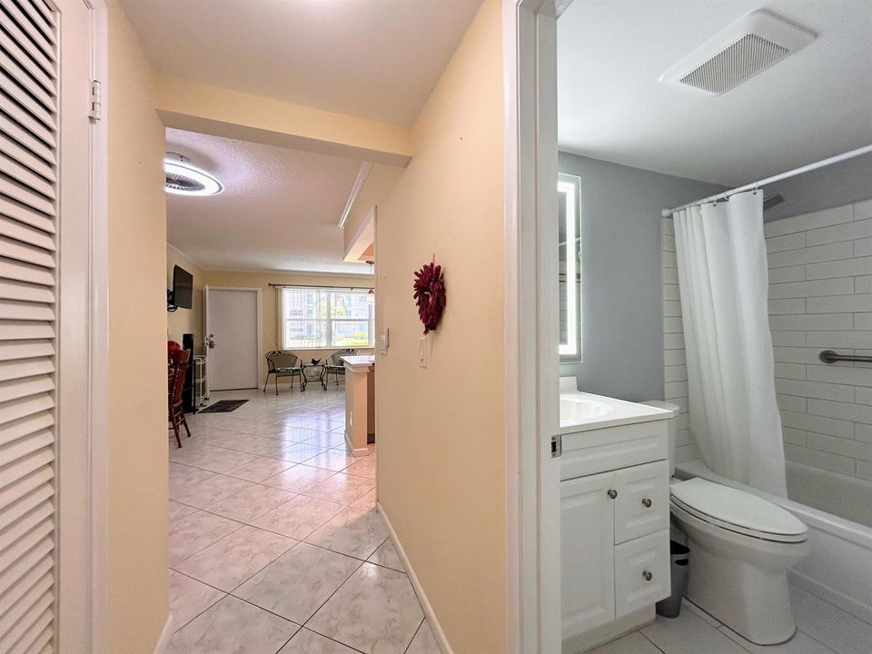 HALL WAY TO BATH & BEDROOM