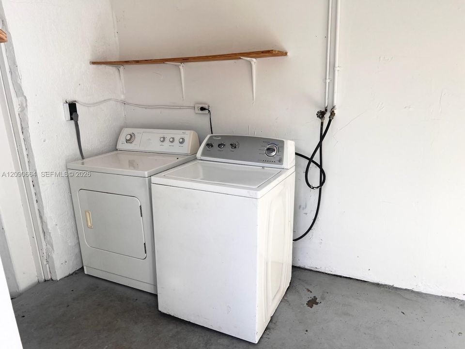 В аренду: $2,500 (3 спален, 1 ванн, 1050 Квадратных фут)