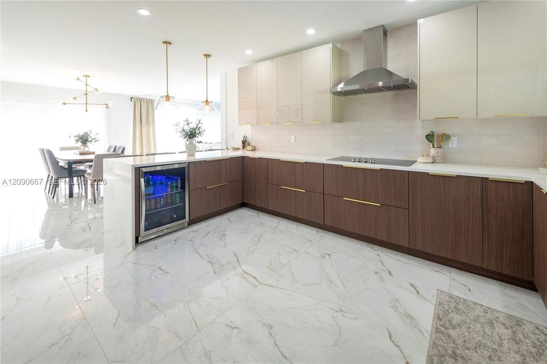 На продажу: $1,399,000 (3 спален, 3 ванн, 3044 Квадратных фут)