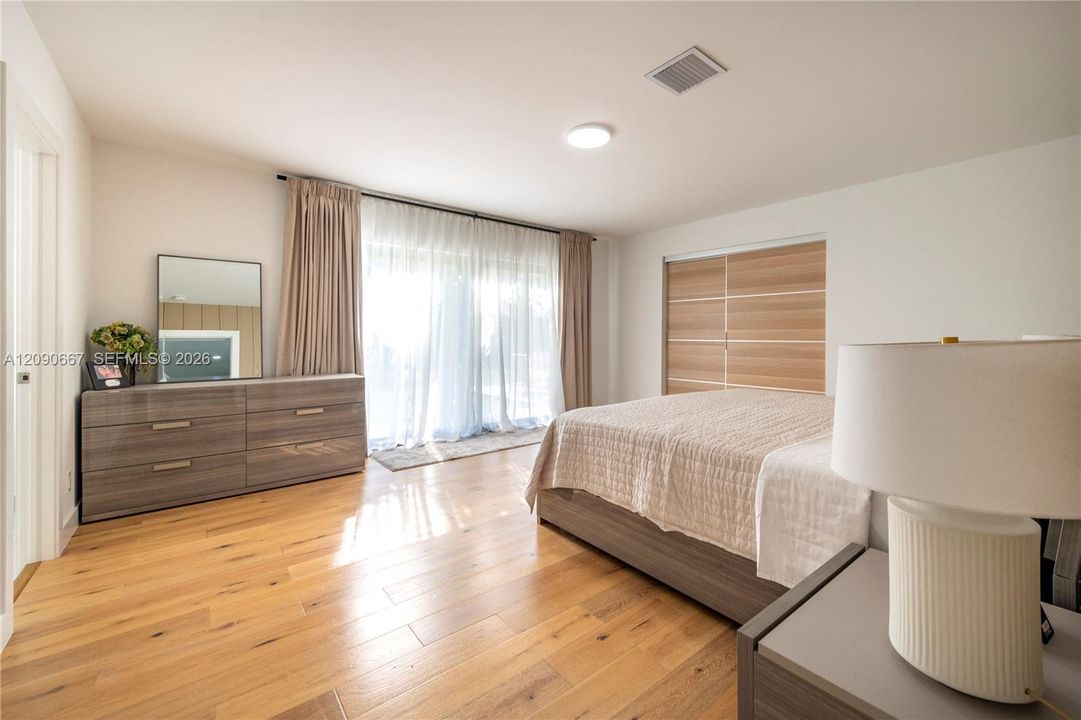 На продажу: $1,399,000 (3 спален, 3 ванн, 3044 Квадратных фут)