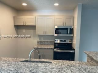 For Rent: $1,950 (2 beds, 2 baths, 1057 Square Feet)