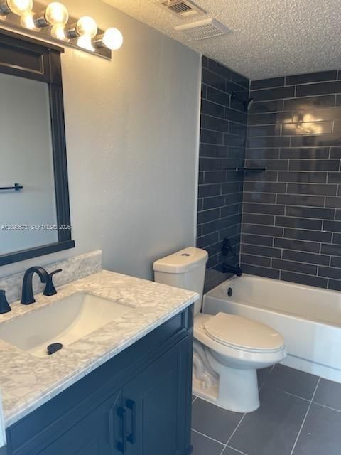 For Rent: $1,950 (2 beds, 2 baths, 1057 Square Feet)