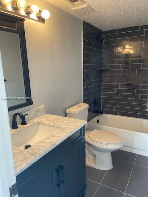 For Rent: $1,950 (2 beds, 2 baths, 1057 Square Feet)