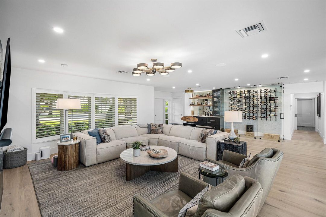 015-1200CypressWay-BocaRaton-FL-33486-SM