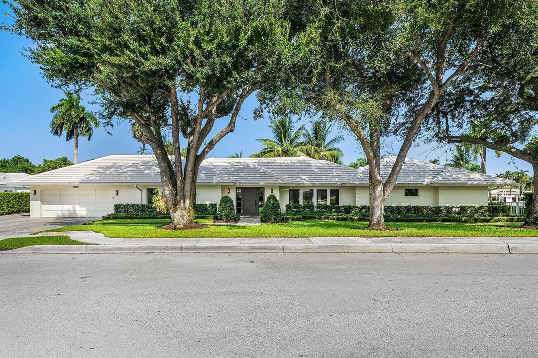 001-1200CypressWay-BocaRaton-FL-33486-SM
