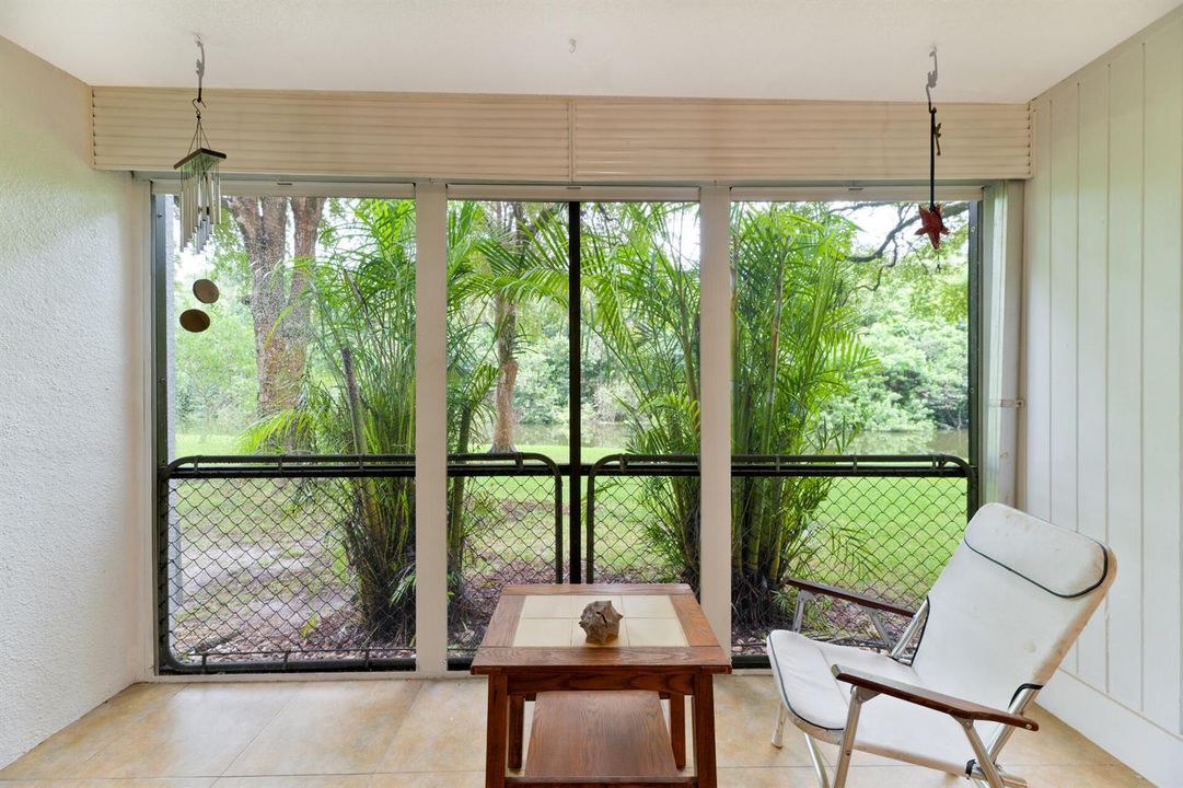 20260911 - 101 Royal Park Dr 1C - MR-12