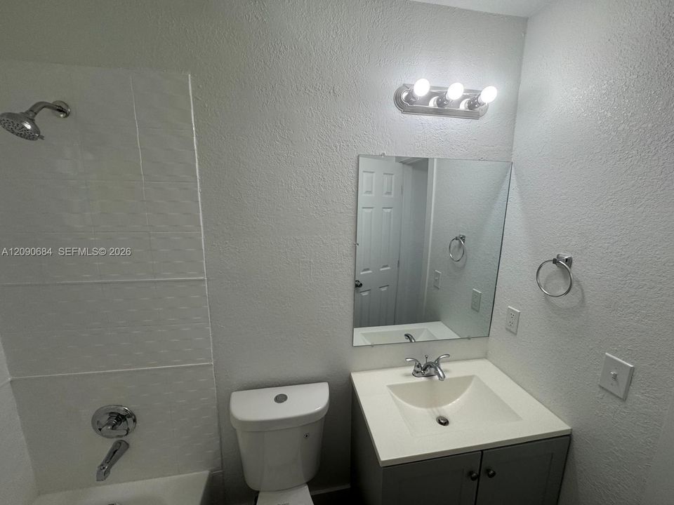 В аренду: $1,650 (1 спален, 1 ванн, 0 Квадратных фут)