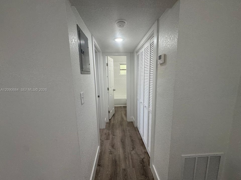 В аренду: $1,650 (1 спален, 1 ванн, 0 Квадратных фут)