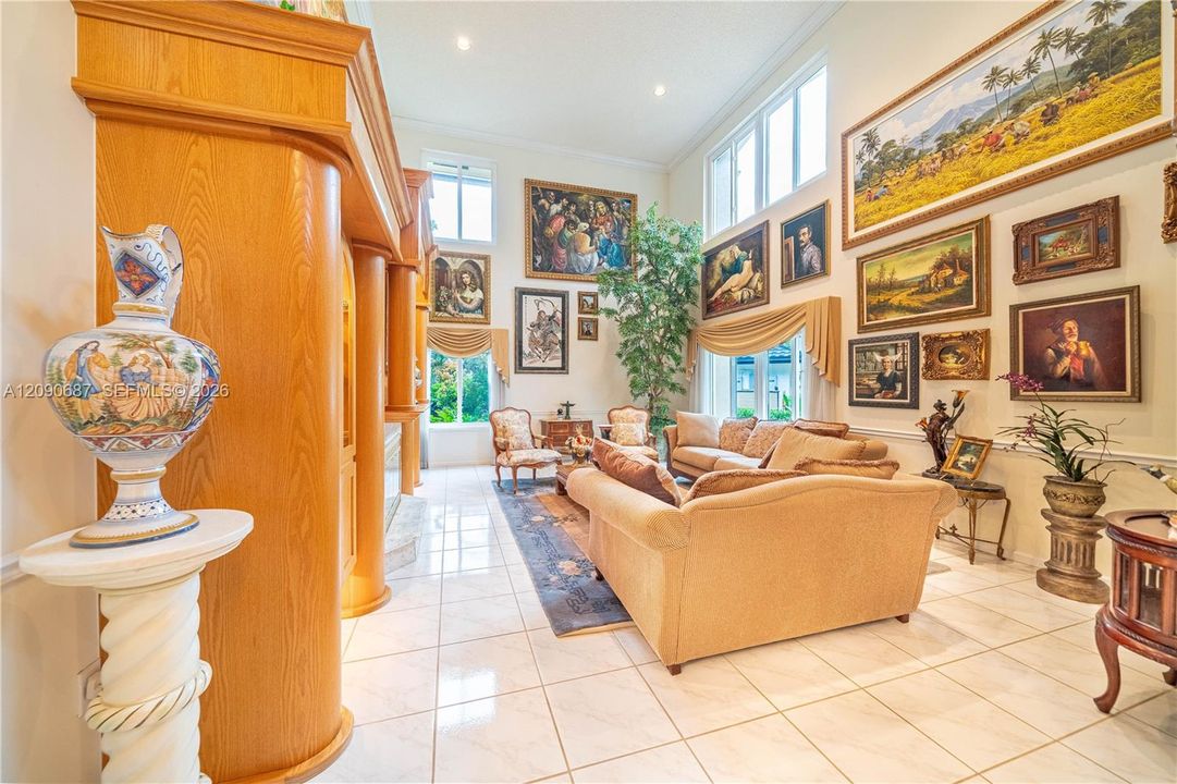 For Sale: $1,800,000 (5 beds, 3 baths, 4213 Square Feet)