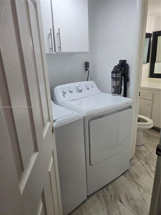 В аренду: $2,500 (2 спален, 2 ванн, 1252 Квадратных фут)