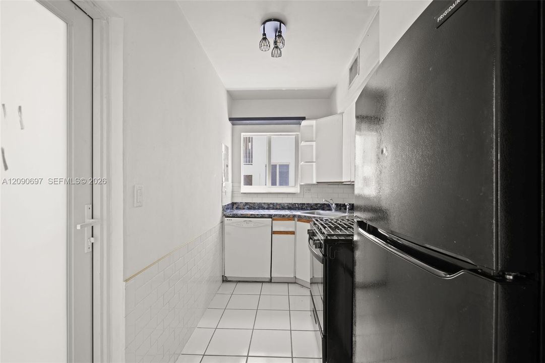 En Venta: $375,000 (1 camas, 1 baños, 664 Pies cuadrados)