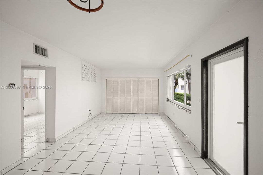 En Venta: $375,000 (1 camas, 1 baños, 664 Pies cuadrados)