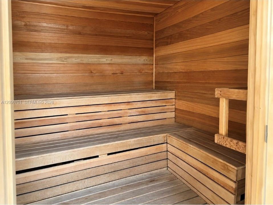 В аренду: $2,550 (2 спален, 2 ванн, 1134 Квадратных фут)