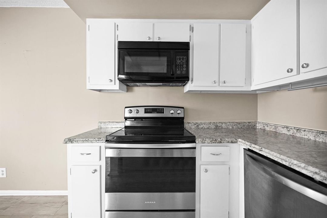 Kitchen Stove Range and Counter