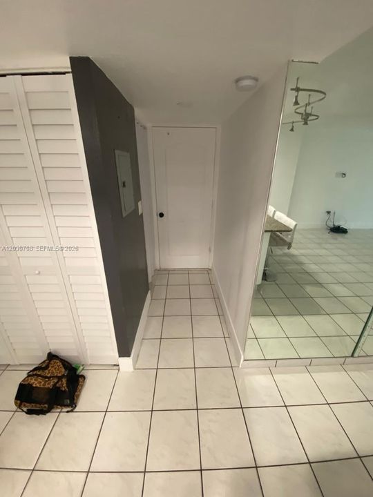 For Rent: $3,100 (1 beds, 1 baths, 655 Square Feet)