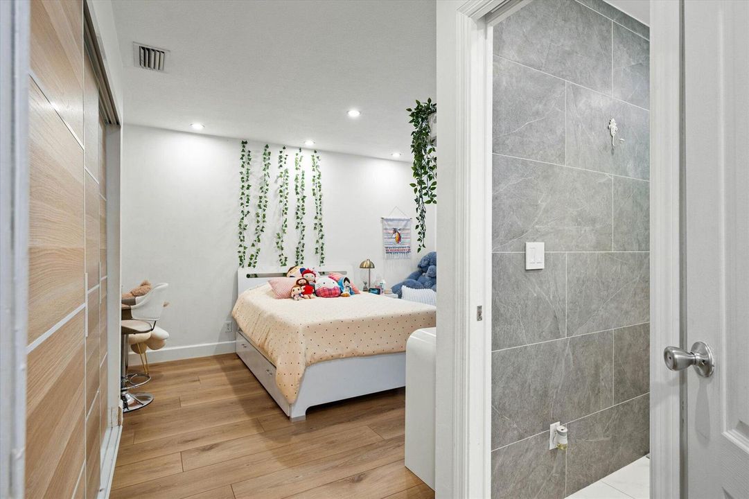 36-3284 Huntington, Weston-44